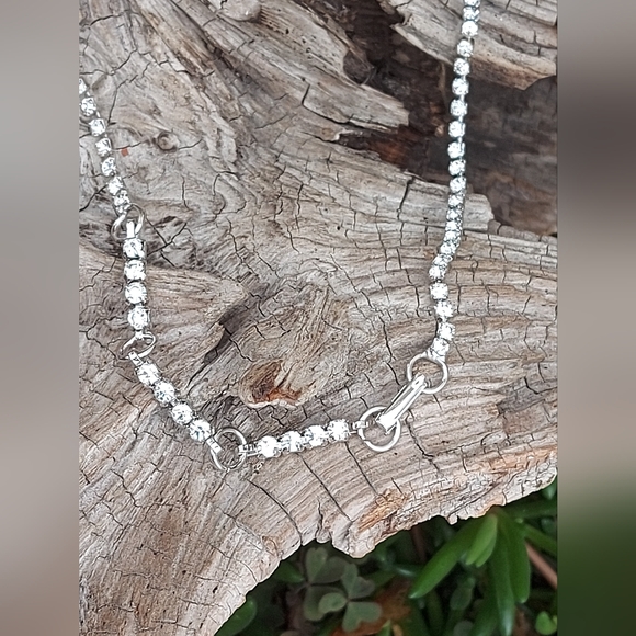 Jay Kel High Quality 925 Silver Graduated Rhinestone Necklace - Picture 3 of 7